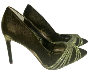 Vince Camuto Size 9.5 Faine Olive Green Velvet Pumps Heels Embellished Toe Shoes - Picture 1 of 10