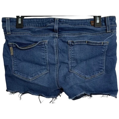 Женские шорты PAIGE размер 31 синие сделай сам срезанные сделано в США темная стирка джинсовая ткань стрейч - Изображение 1 из 4