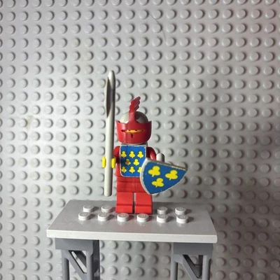 Vintage Lego Castle 6075 375 Red Knight Minifigure Rare EUC - Image 1 of 2