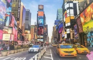 NEW Mini Puzzle Times Square 1000 Piece Jigsaw Puzzle SEALED - Picture 1 of 3