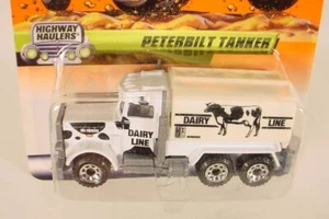 MATCHBOX # 12 WHITE PETERBILT TANKER MB56-D42 - Picture 1 of 2