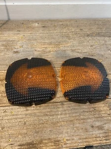 (2) CATS-Eye ST-69 Arrow Turn Signal Lenses-Vintage NOS-School Bus Tiny House - Picture 1 of 9