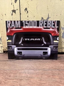 2015 RAM 1500 REBEL HÄNDLERPROSPEKT KLAPPBAR WERBUNG  - Bild 1 von 10