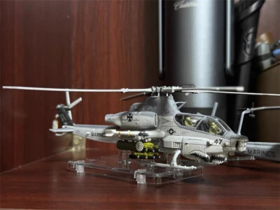 1/72 Built Finished Forces of Valor FOV USMC Bell AH-1Z 'Viper' Helicopter Model - Image 1 of 4