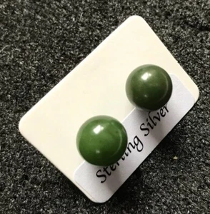 Vintage Sterling Silver 10mm Jade Jadeite Ball Stud Earrings New / Old Stock B - Picture 1 of 3