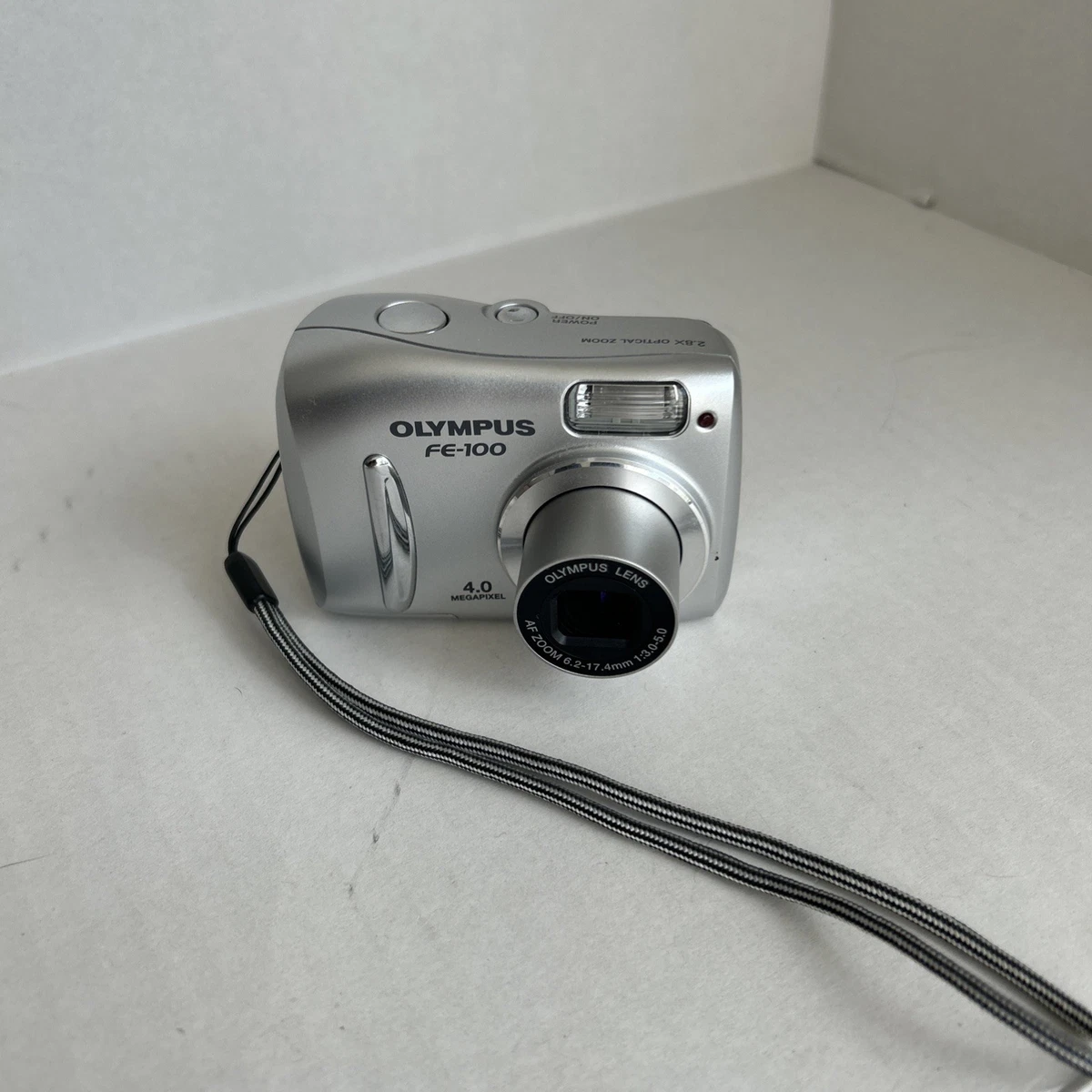 極美品！動作品OLYMPUS FE-100 xdカード付き 極美品！動作品OLYMPUS FE-100 xdカード付き