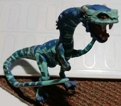 Figura de acción de colección Primal Rage Vertigo Atari Games 1994 Playmates Dinosaur 6" Foto 1 de 4