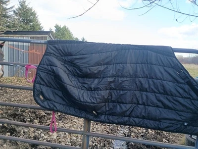 Schneiders 78” Adjusta-Fit V-Free Black Blanket Liner - Image 1 of 4