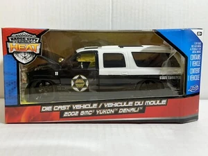 JADA HEAT 2002 GMC YUKON DENALI POLICE CAR 1:24 DIECAST MODEL #93 - Picture 1 of 7