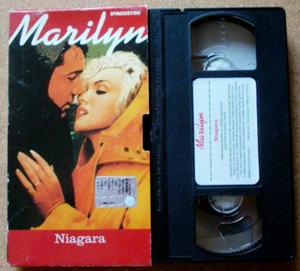 VHS Film Drammatico Noir NIAGARA Marilyn Monroe DeAgostini cartonata - Picture 1 of 4