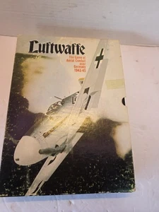 LUFTWAFFE: Aerial Combat over Germany 1943-45, Avalon Hill Co., 1971 - Picture 1 of 19