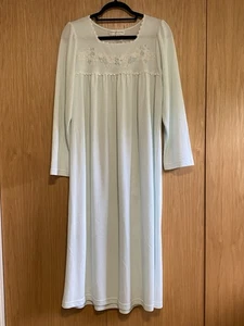 Miss Elaine Ladies Blue/Green Cuddle Knit LS Square Neck Embroidered Nightgown M - Picture 1 of 7