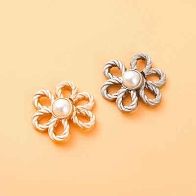 A Pair of Alloy Flower Faux Pearl Button Beaded Hollow Out Sewing Accessories - Image 1 of 4