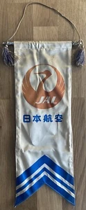JAL JAPAN AIRLINES 1960s PENNANT FLAG DESKTOP - Picture 1 of 1