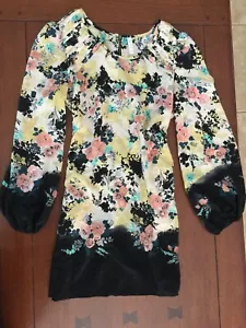 Women's Xhilaration Floral Blouse - Picture 1 of 3