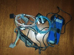 Kit Manos libres Bluetooth Parrot CK3100N para coche o camión usado - Imagen 1 de 3