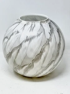 Cambridge Glass Large Globe Vase Handmade USA Grey White Modern - Picture 1 of 4