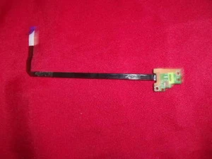 Carte bouton d'alimentation et câble Toshiba Satelite Pro T130 DA0BU3PB6E0 mise hors tension - Photo 1 sur 3