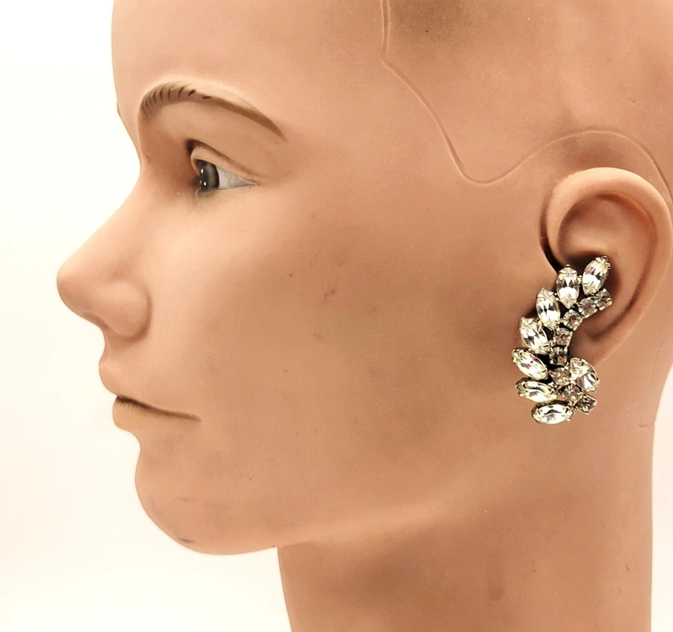 Orecchini Clip-On A Forma Di Mezzaluna In Argento Con Strass Trasparenti - Immagine 1 di 3