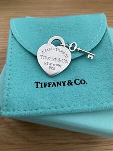 Tiffany & Co echtes Herz und Schlüssel Sterlingsilber Anhänger mit Box & Beutel