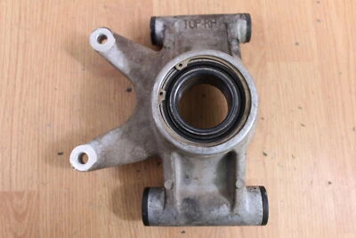 2014 POLARIS SPORTSMAN 550 X2 EFI Right Rear Spindle/ Knuckle - Image 1 of 4