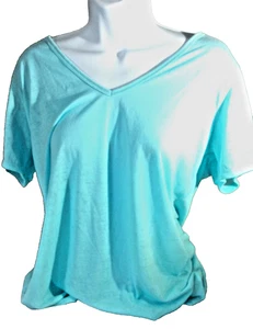 women's Under Armour semi-fitted/heatgear v-neck t shirt - size large - euc - Bild 1 von 2