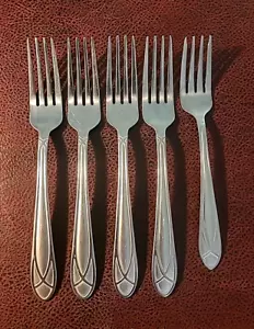 Set Of 4 Pfaltzgraff MIRAGE FROST Stainless Dinner Forks 7 5/8" & 1 SALAD - Picture 1 of 2