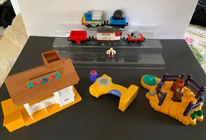 LOTE FISHER PRICE GEO TRAX - coches / control remoto / cuerda 'n paseo granero y bucking bull etc - Imagen 1 de 5