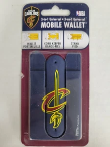 2018 NBA Cleveland Cavaliers 3 in 1 Universal Mobile Wallet, Cord Keeper, Stand - Photo 1 sur 2