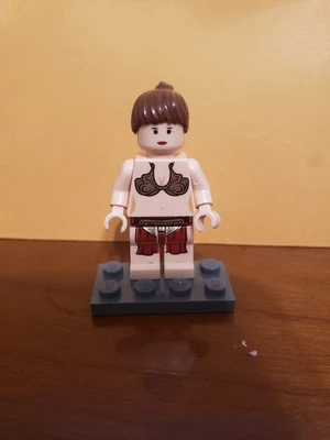 LEGO Star Wars Princesa Leia Esclava Minifigura Imán (sw0085a) Desde 852552 Foto 1 de 3