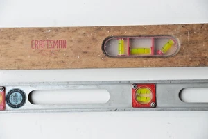 Vintage Craftsman Levels -- 9-3974 Wood Level & 3993 Aluminum Level - Picture 1 of 17