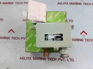 Saginomiya FNS-C130WK Pressure Control Switch 0.5-3 MPa - Picture 1 of 5