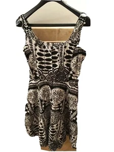 Breaking Loose Gr. 6 schwarz-weiß langes grafisches Kleid gebraucht - Bild 1 von 4