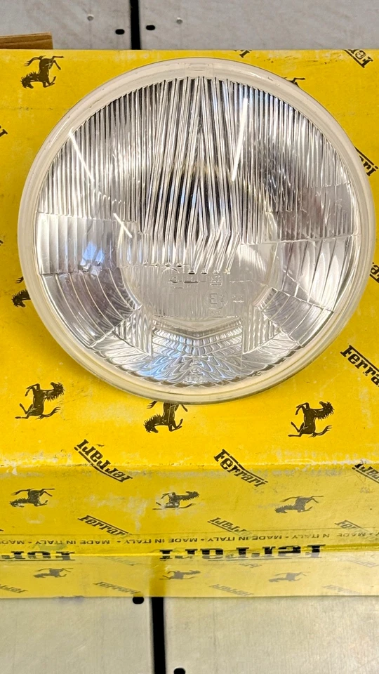 FERRARI 328 GTB/GTS ORIGINAL CIBIE FARO FERRARI 60865000 OEM Foto 1 de 4