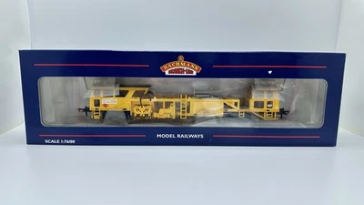 Bachmann 31-160 OO Gauge Plasser Tamper Track Maintenance Vehicle Non-Motor - Image 1 of 4