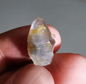 Prezioso Corindone, cristallo (Corundum - Sri Lanka) - Foto 1 di 7