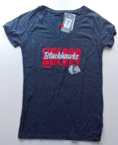 Nice Chicago Black Hawks Women's Grey L Shirt NWT - Picture 1 of 2