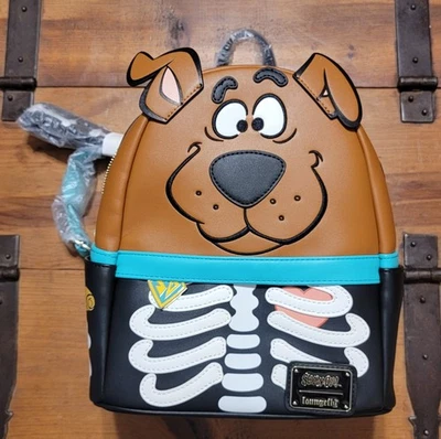 Mini mochila LoungeFly Scooby-Doo Skeleton Cosplay Glow Foto 1 de 2