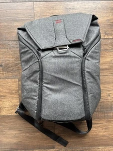 Peak Design Everyday Backpack 20L Charcoal Red Stitching EDC Camera Bag - Picture 1 of 8