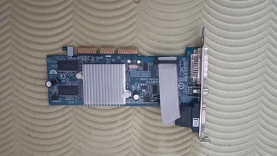 SCHEDA VIDEO GIGABYTE GV-R925128DE PCI-E 128MB - Immagine 1 di 2