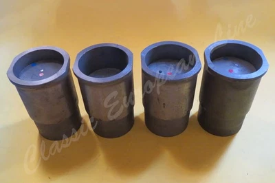 A set of 4 Renault 16 TS R1151, 16 TS/TA, 1565cc, 77mm pistons with liners. NOS. - Image 1 of 4