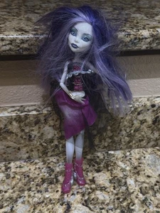 Muñeca Monster High 'Signature' Primera Ola Spectra Vondergeist (G1 2011) - Imagen 1 de 3