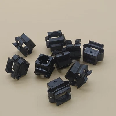 10 Pcs Fender Liner Nut Clip For Audi A4 A6 A9 S4 S6 S8 VW Passat 4A0-805-163 - Imagem 1 de 4
