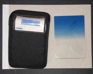Tiffen 4x5.65” Filter Clear Blue Soft Graduated Vertical 2 - Picture 1 of 2