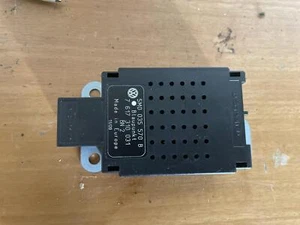 VW Golf 5 Entstörfilter Filter FM Antennenverstärker 5M0035570B Golf 6 - Foto 1 di 4