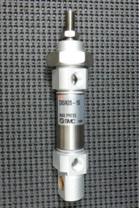 SMC C85N20-15 Cilindro pneumatico ISO doppio effetto foro 20mm corsa 15mm - Foto 1 di 5
