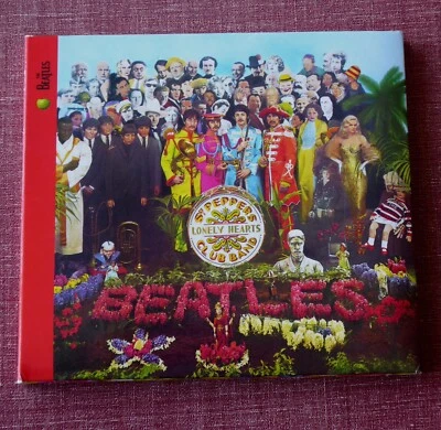 THE BEATLES - SGT PEPPER'S LONELY HEARTS CLUB BAND (2009 REMASTERED CD) NR MINT - Image 1 of 4
