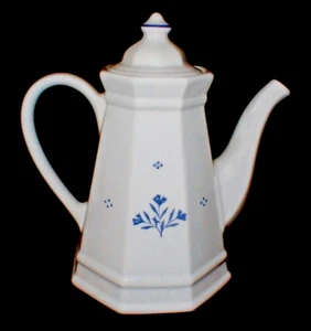 Pfaltzgraff Cottage Collection Blue Tulip Flower PERENNIALS Coffee Pot w Lid USA - Picture 1 of 7