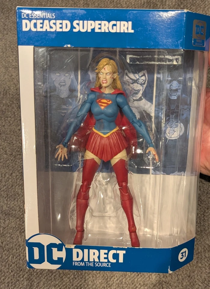 Nueva figura de acción DC Direct DC Essentials Supergirl fallecida sellada Foto 1 de 1