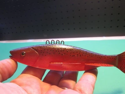 lot 179 - Unknown Maker Ice Spear Fishing 7" Speckled Trout 2.6 Oz Decoy Lure - Image 1 of 4